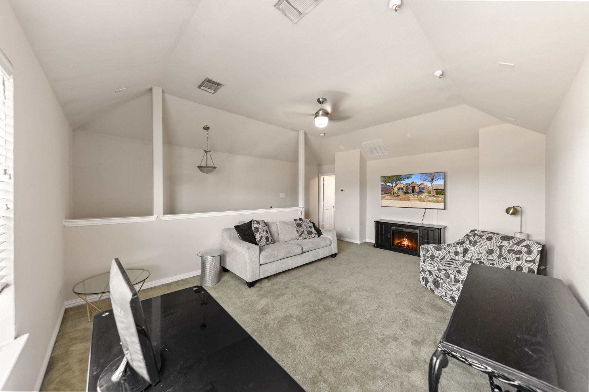 433 Castle Street Desoto TX 75115