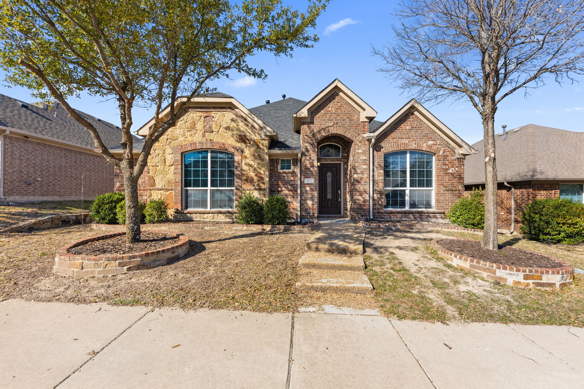 433 Castle Street Desoto TX 75115