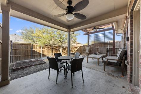 433 Castle Street Desoto TX 75115