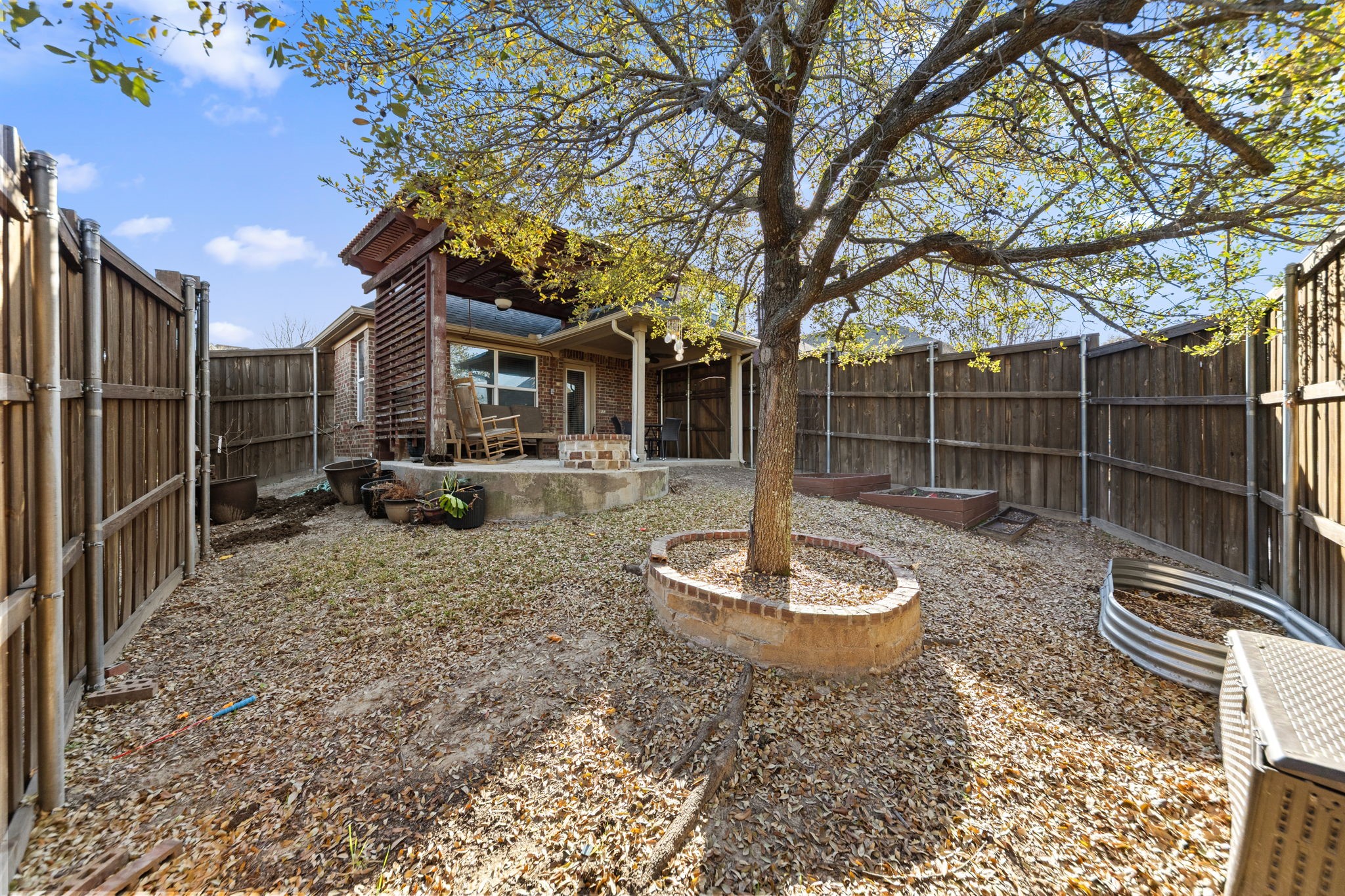 433 Castle Street Desoto TX 75115