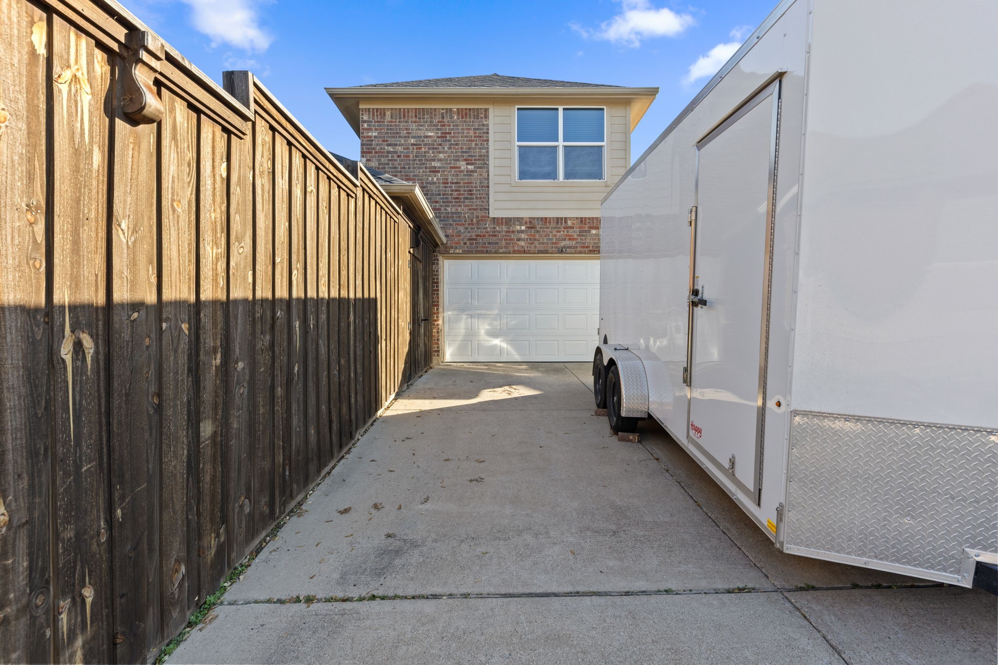 433 Castle Street Desoto TX 75115