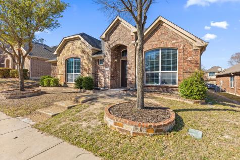 433 Castle Street Desoto TX 75115