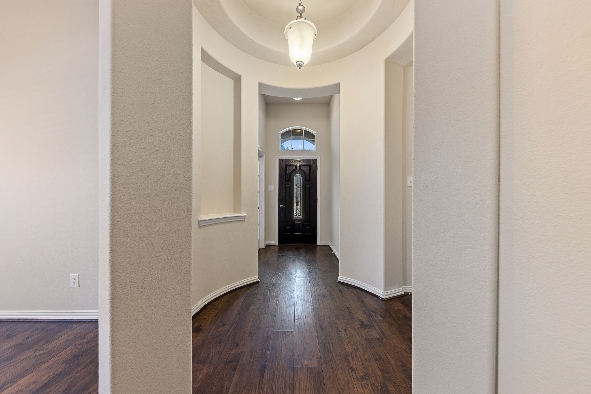 433 Castle Street Desoto TX 75115