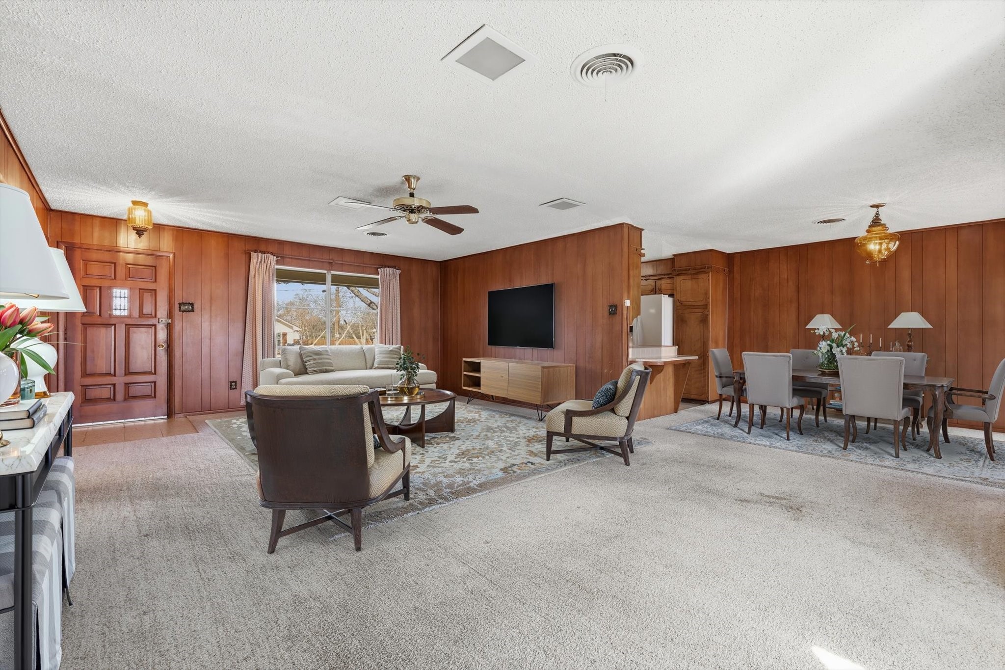 412 N Cummings Drive Alvarado TX 76009