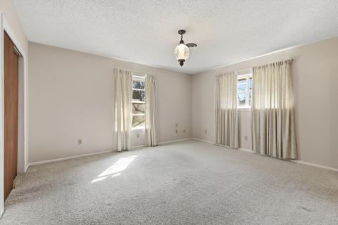 412 N Cummings Drive Alvarado TX 76009