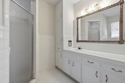 412 N Cummings Drive Alvarado TX 76009