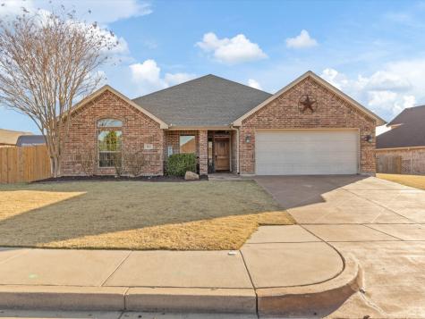 304 Lockwood Lane Weatherford TX 76087