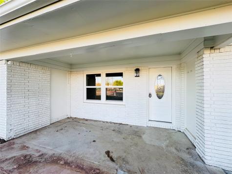 106 Hillcrest Street Mansfield TX 76063