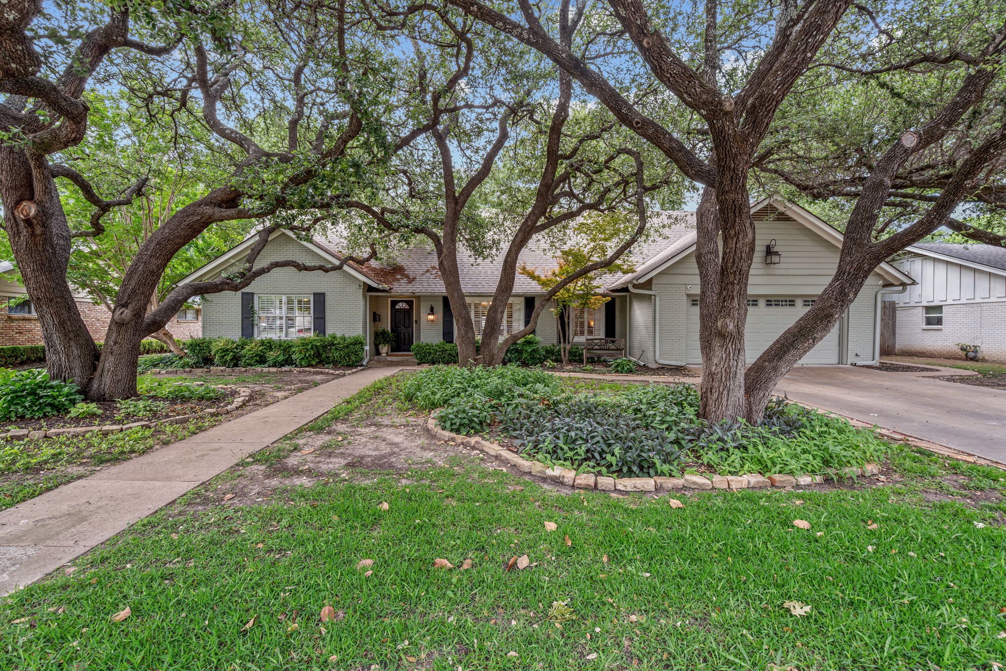 4217 Blackhaw Avenue Fort Worth TX 76109