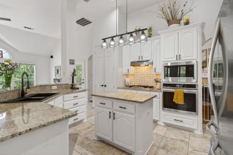 2307 Creekedge Court Corinth TX 76210