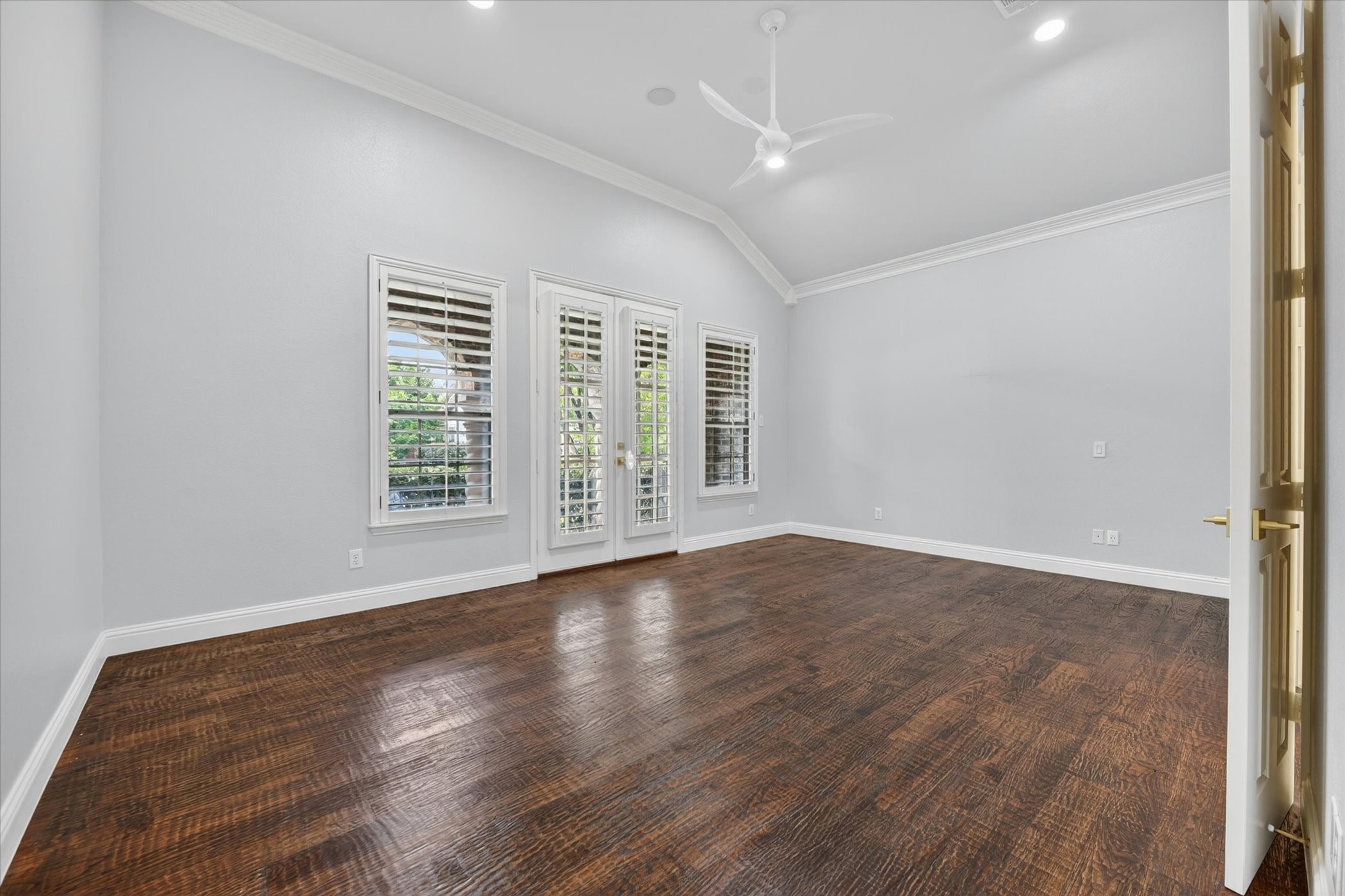 847 San Clemente Irving TX 75039