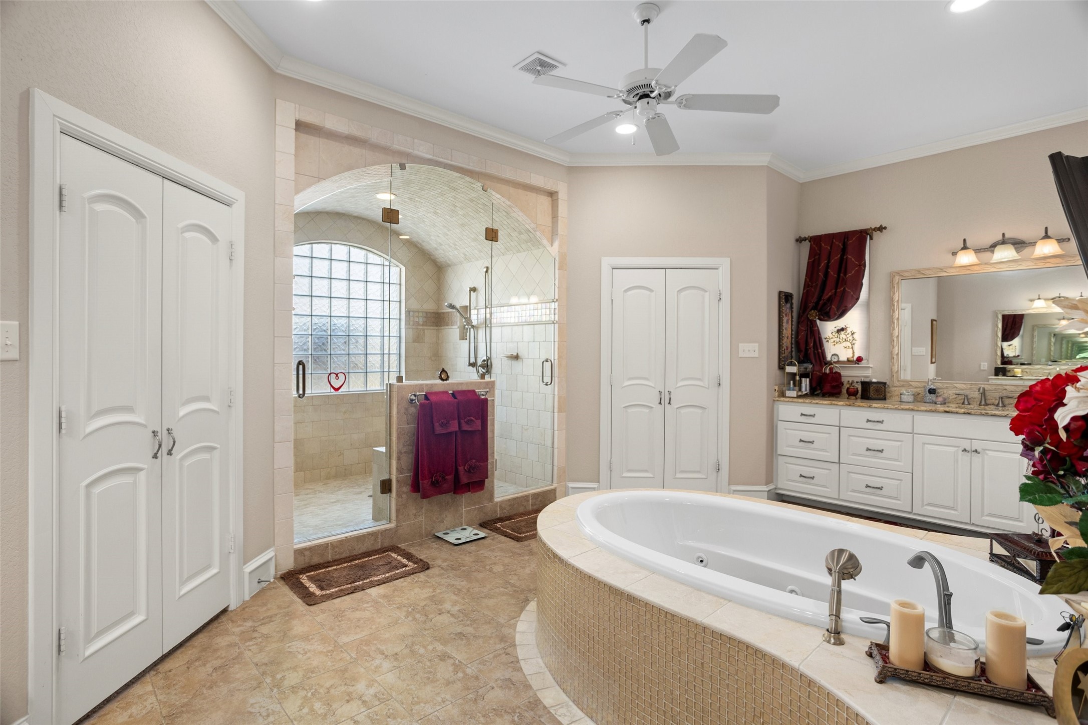 8000 Echo Hills Court S Benbrook TX 76126