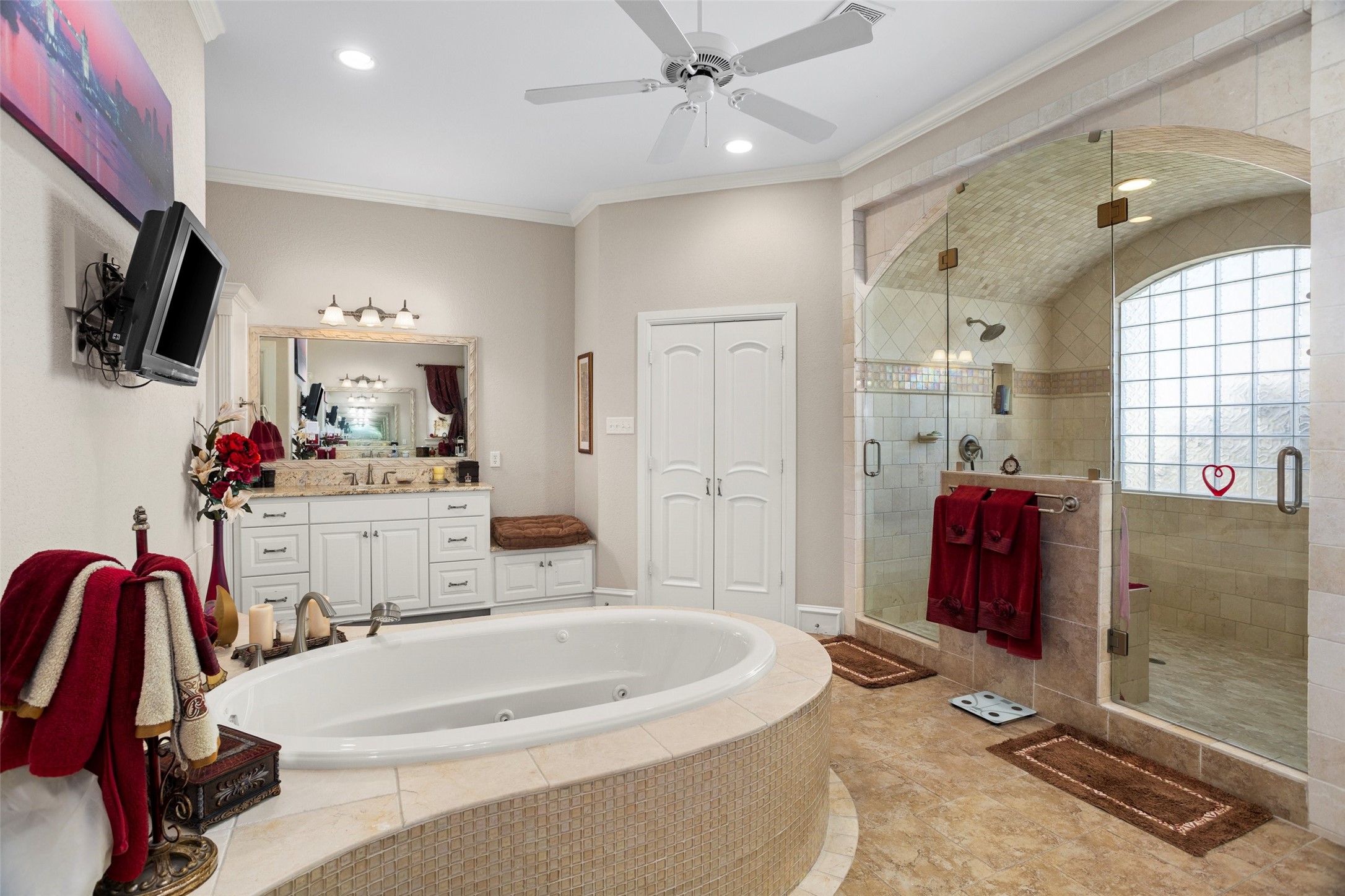 8000 Echo Hills Court S Benbrook TX 76126
