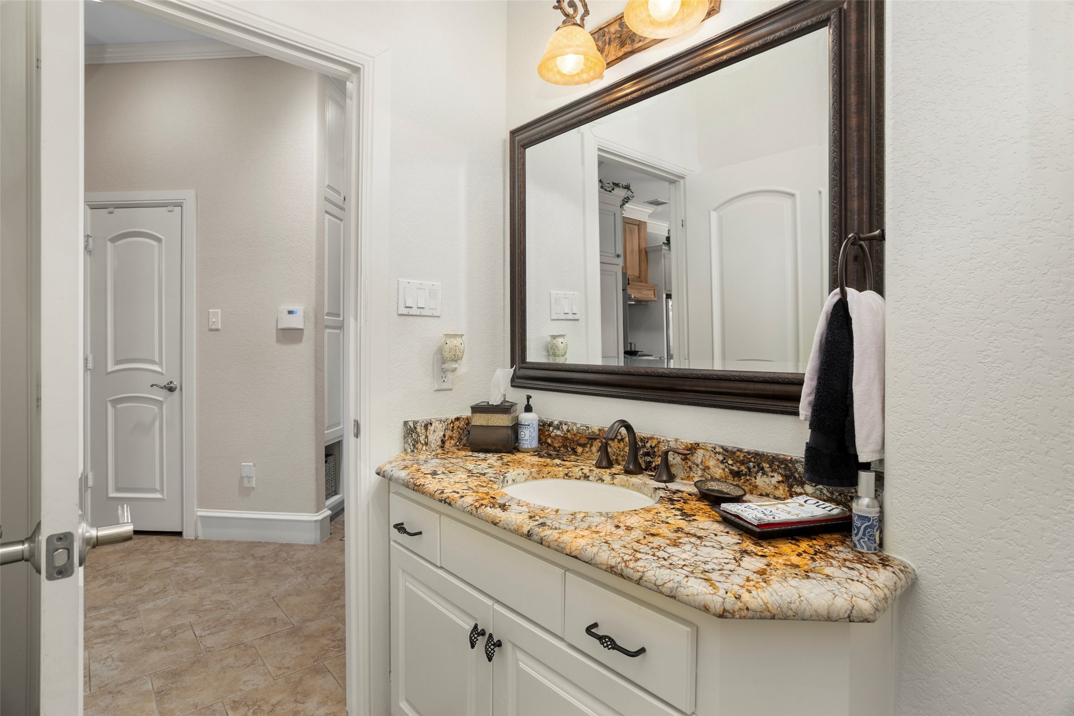 8000 Echo Hills Court S Benbrook TX 76126
