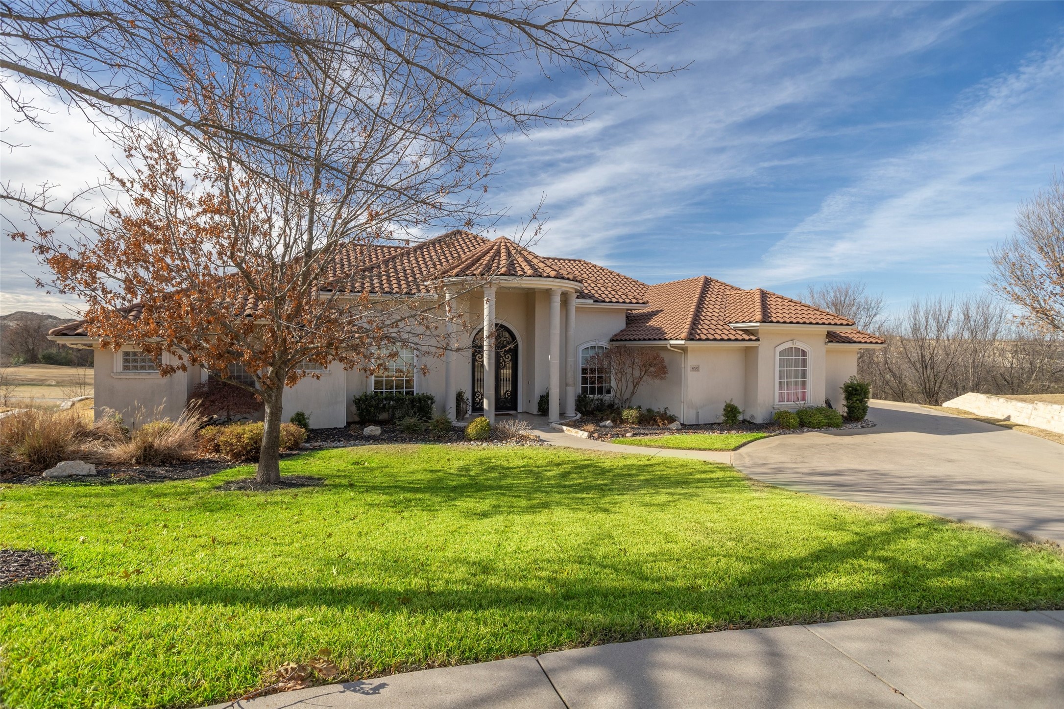 8000 Echo Hills Court S Benbrook TX 76126