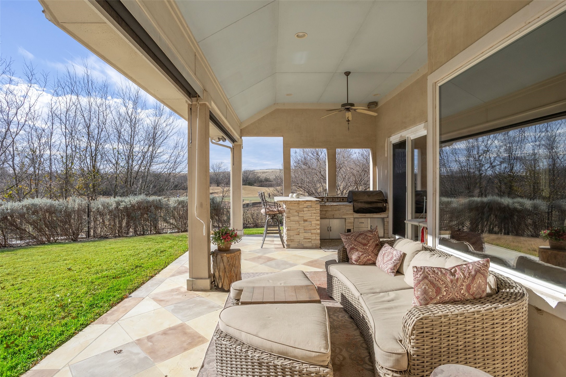8000 Echo Hills Court S Benbrook TX 76126