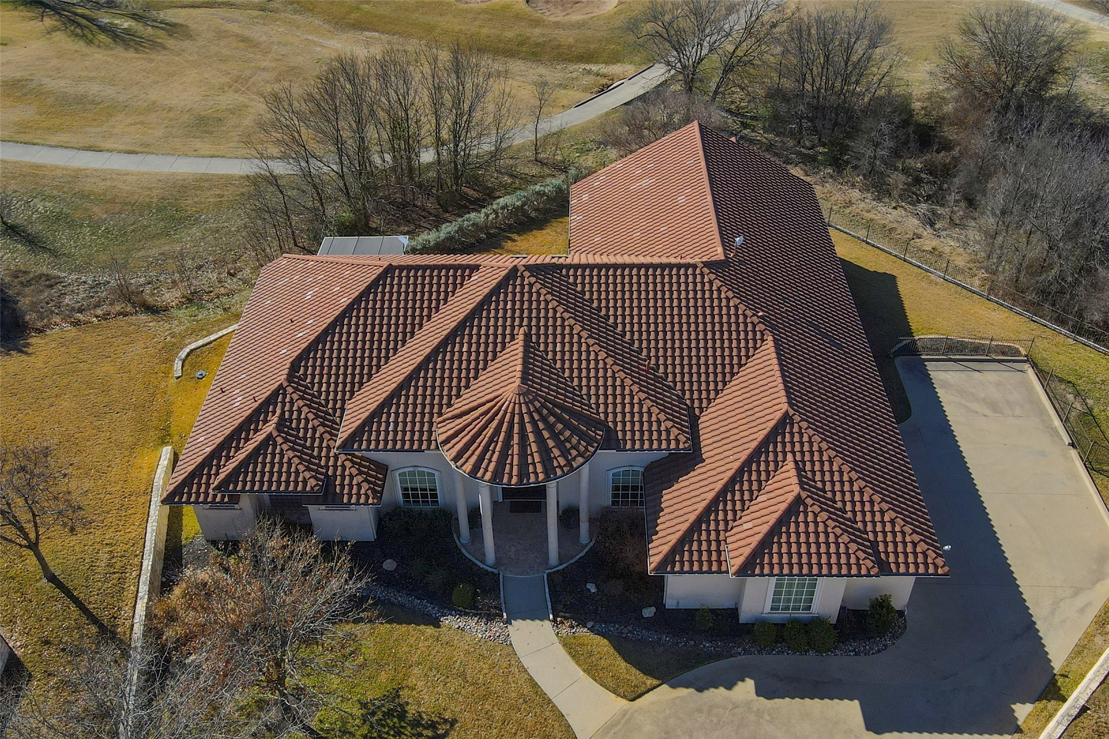 8000 Echo Hills Court S Benbrook TX 76126