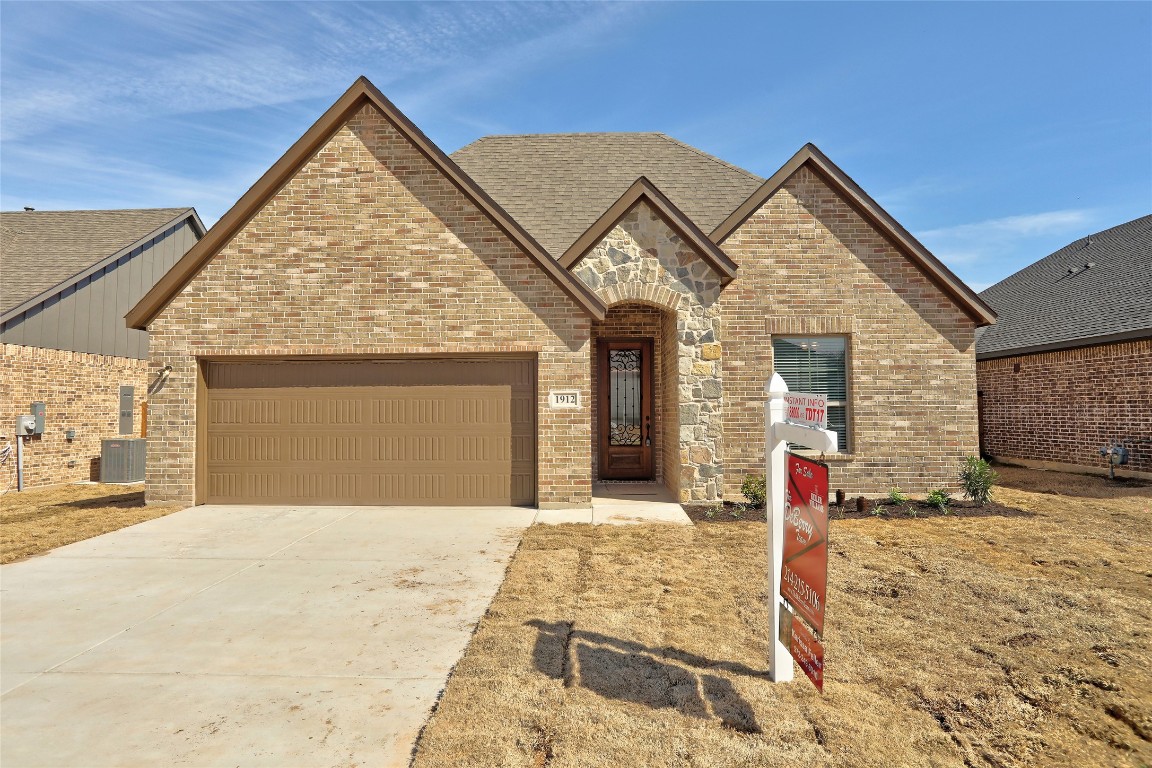 1912 Lewis Drive Princeton TX 75407