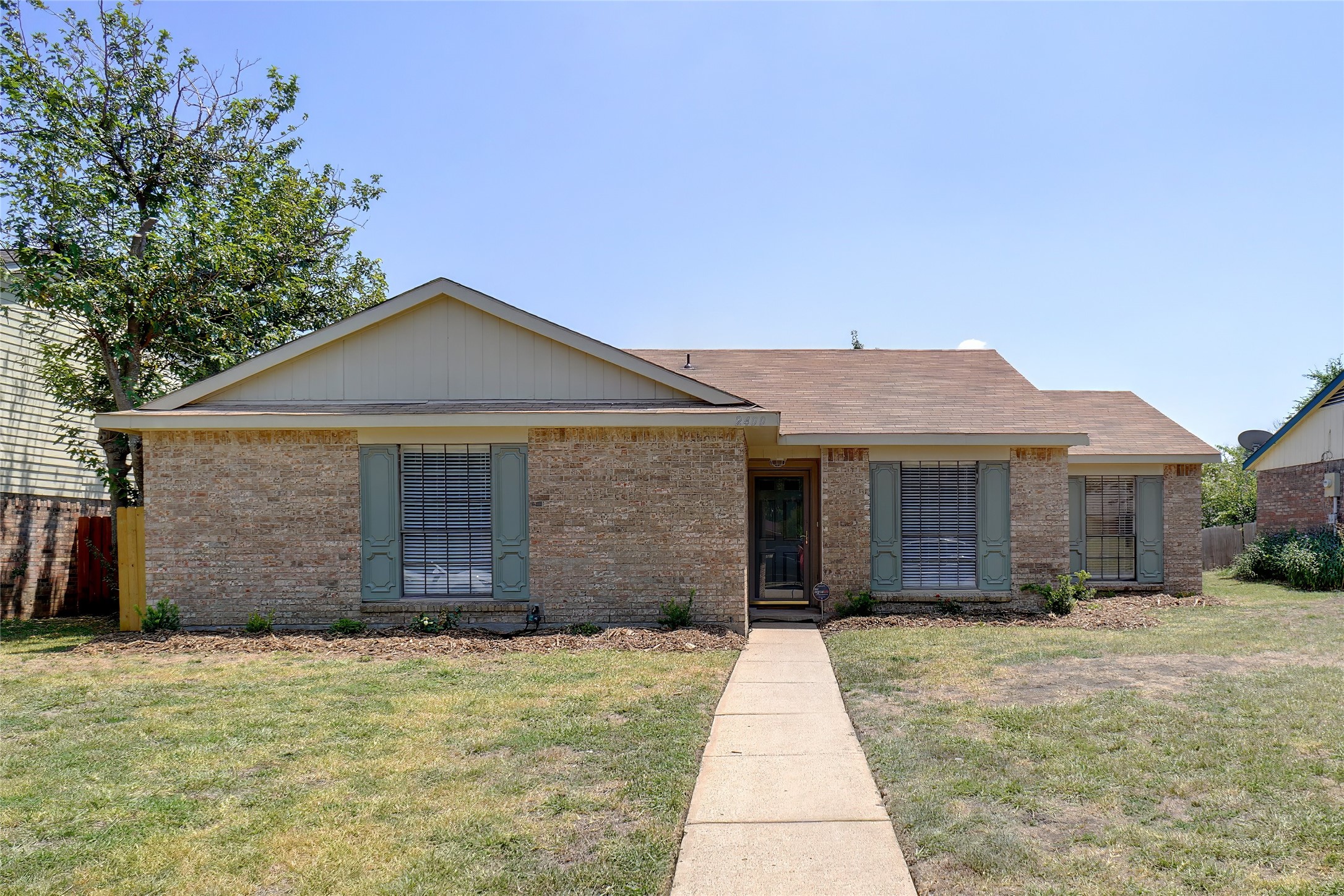 2400 Colonial Mesquite TX 75150