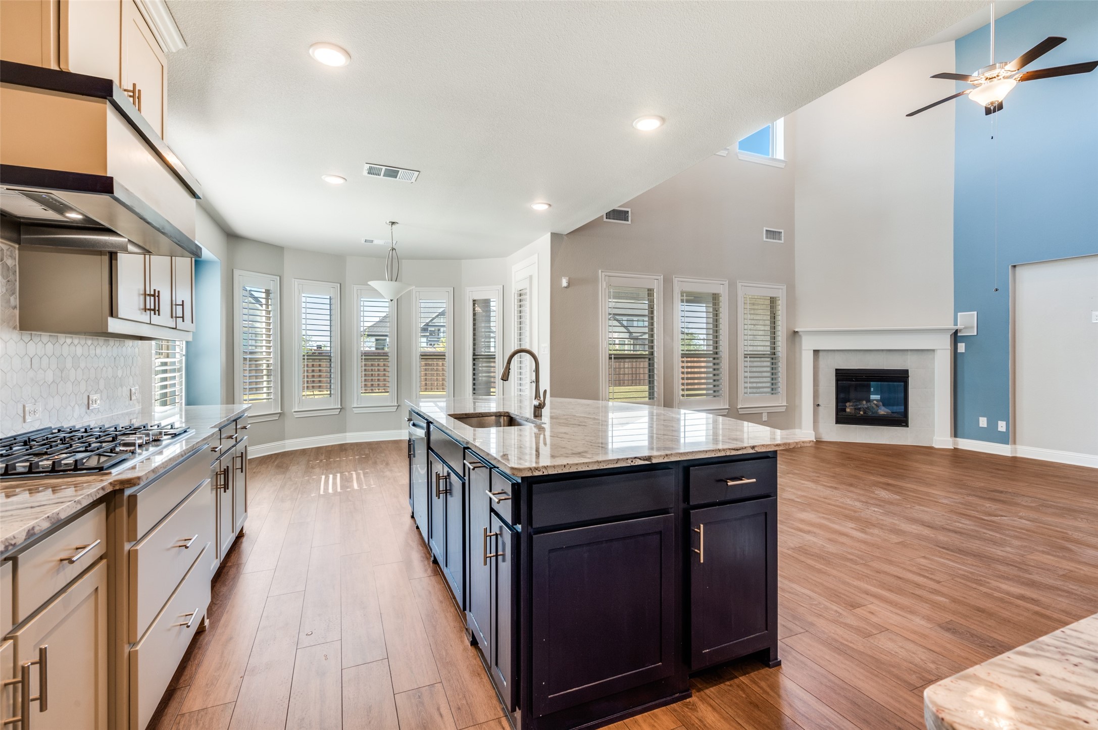 2203 Horizon Drive Mansfield TX 76063