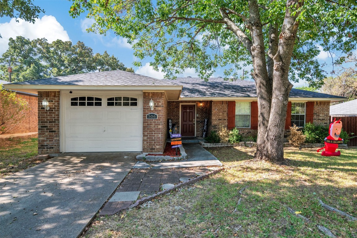 506 Flower Street Seagoville TX 75159