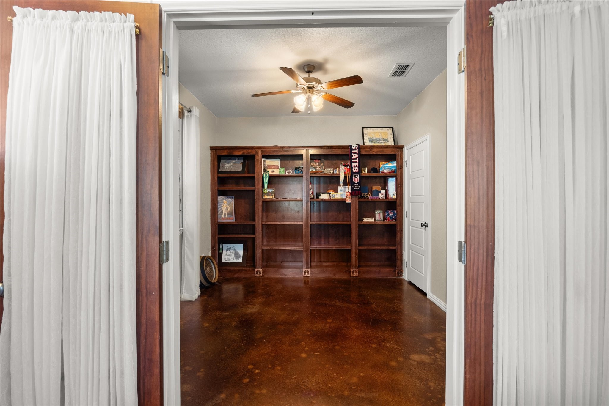 119 Camelot Street Glen Rose TX 76043