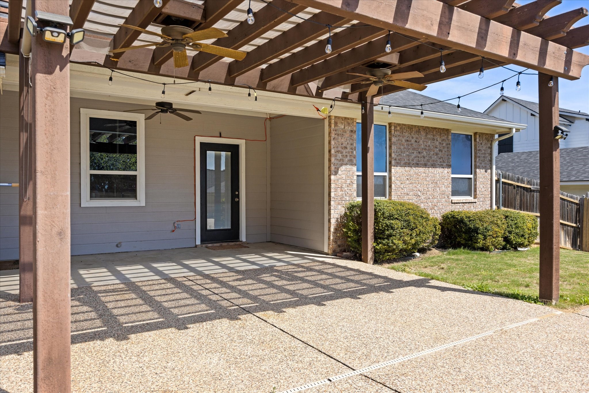 119 Camelot Street Glen Rose TX 76043