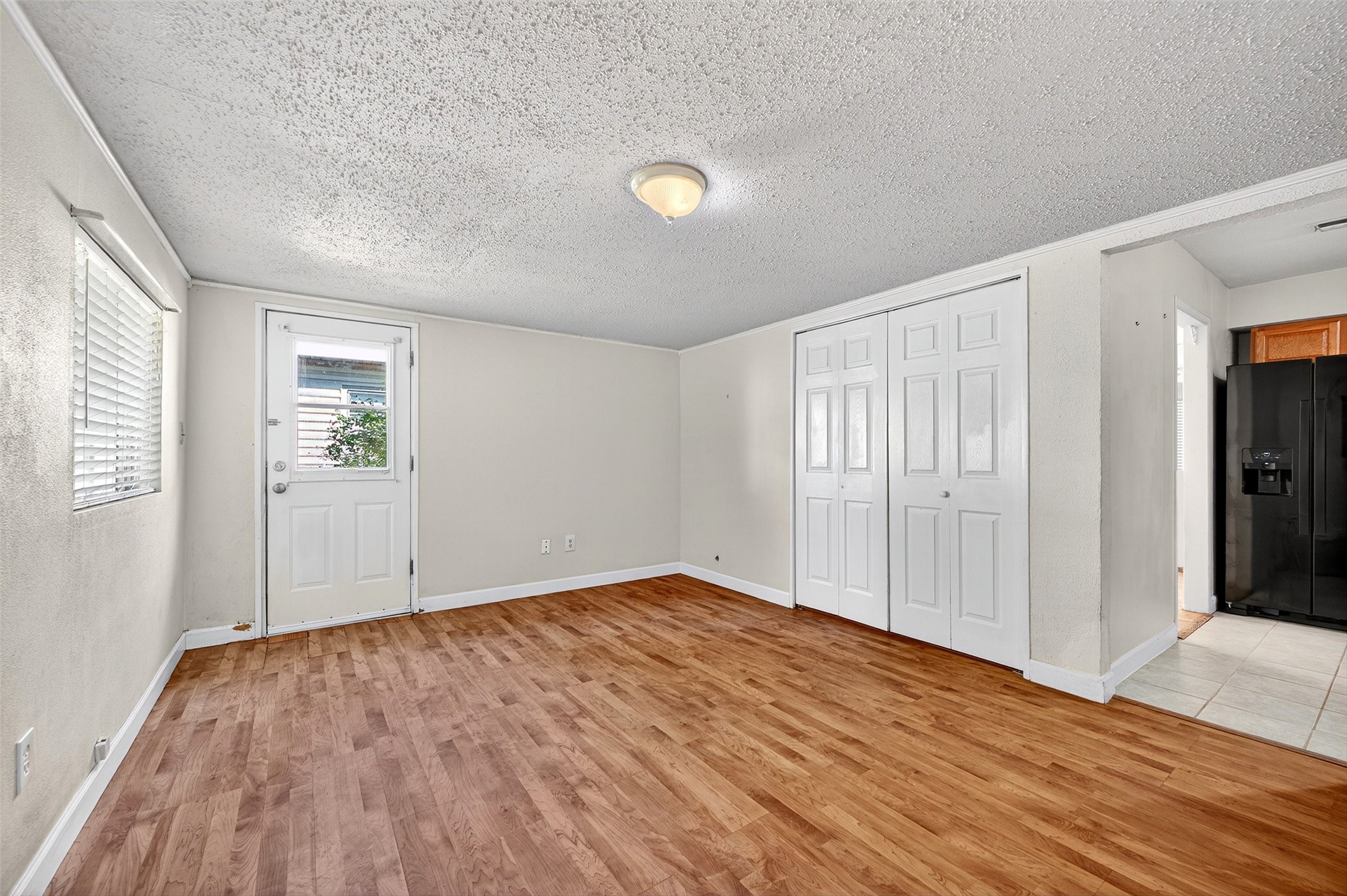 606 S Gordon Street Sherman TX 75092