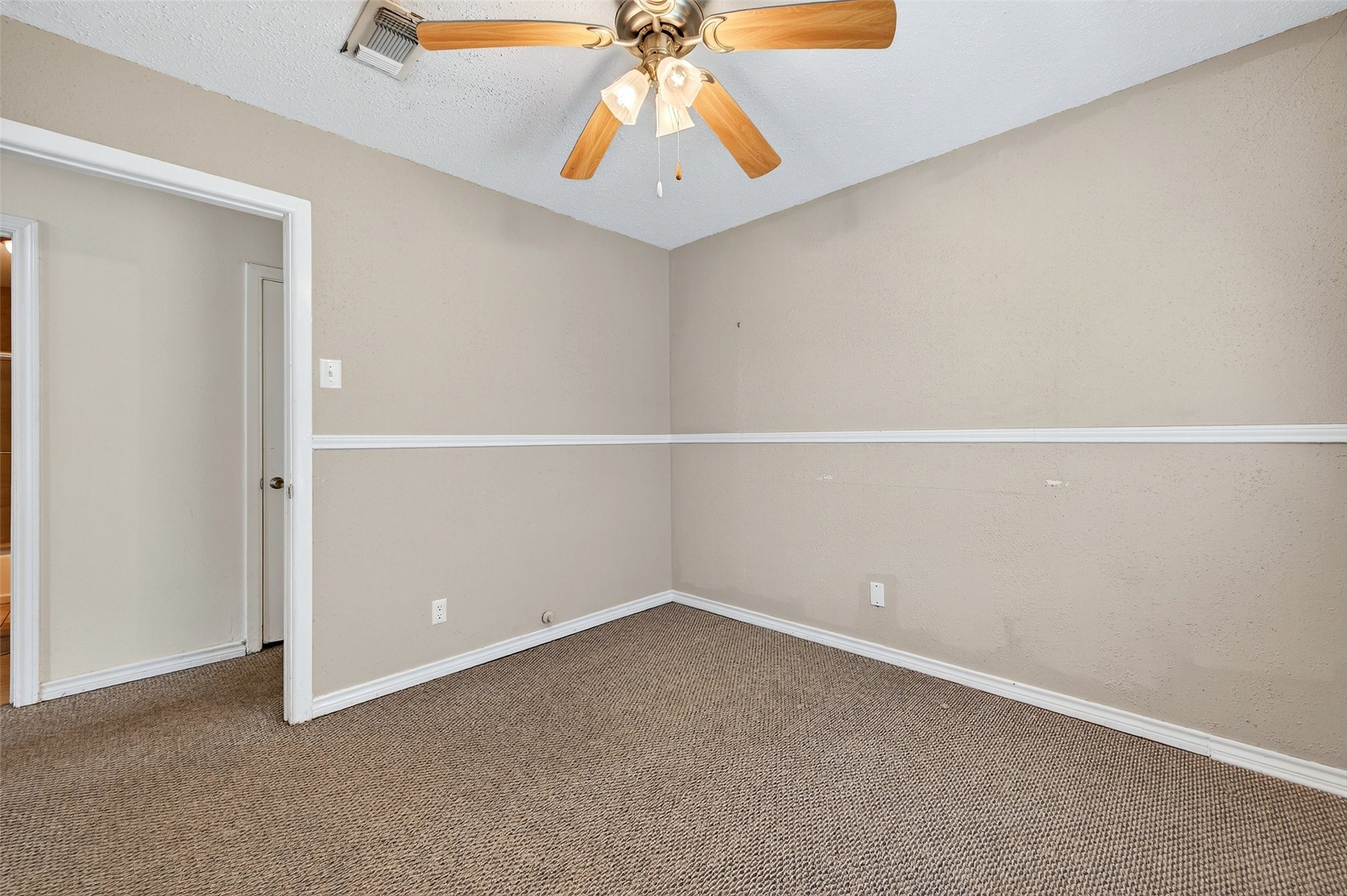 606 S Gordon Street Sherman TX 75092