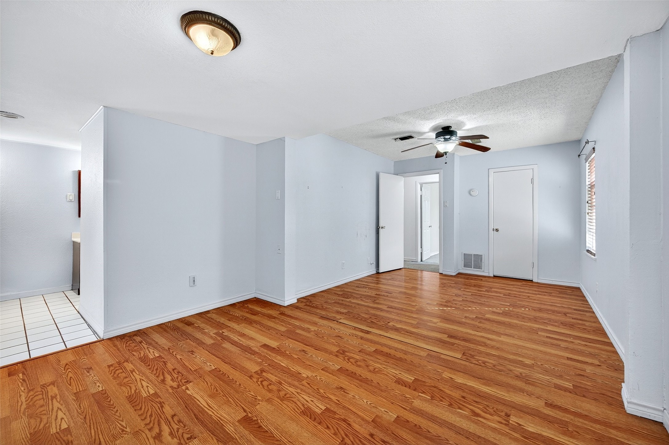 606 S Gordon Street Sherman TX 75092