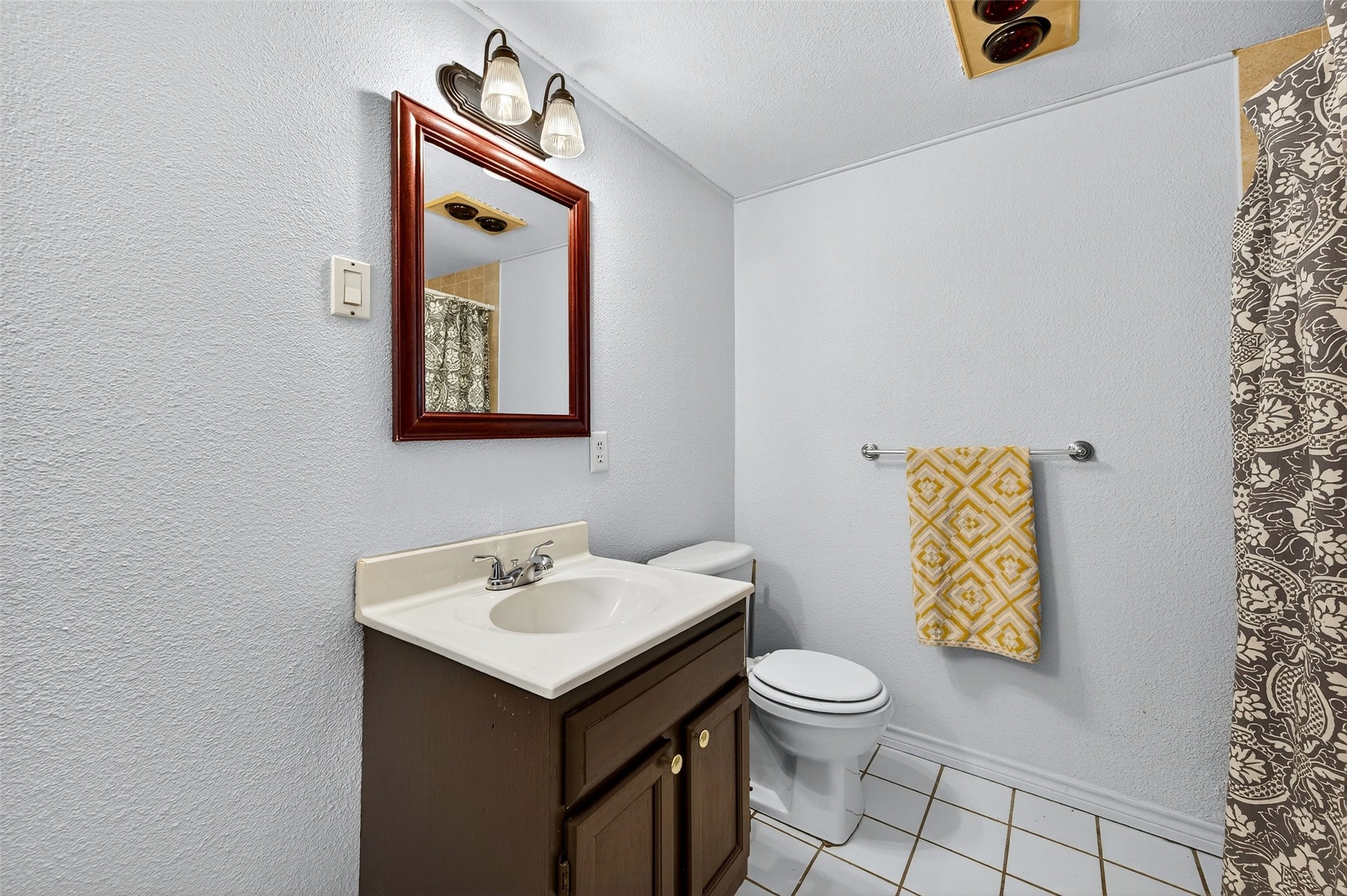 606 S Gordon Street Sherman TX 75092