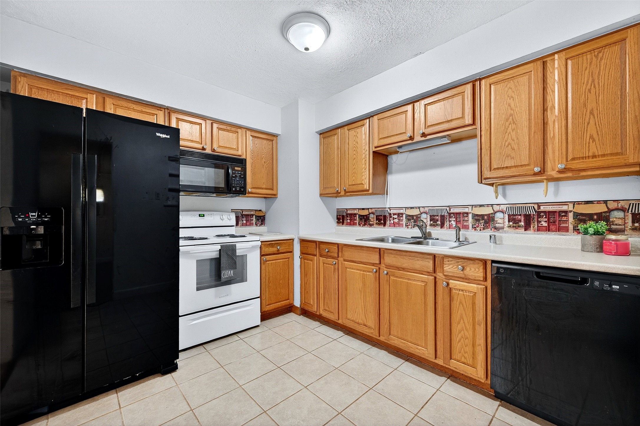 606 S Gordon Street Sherman TX 75092