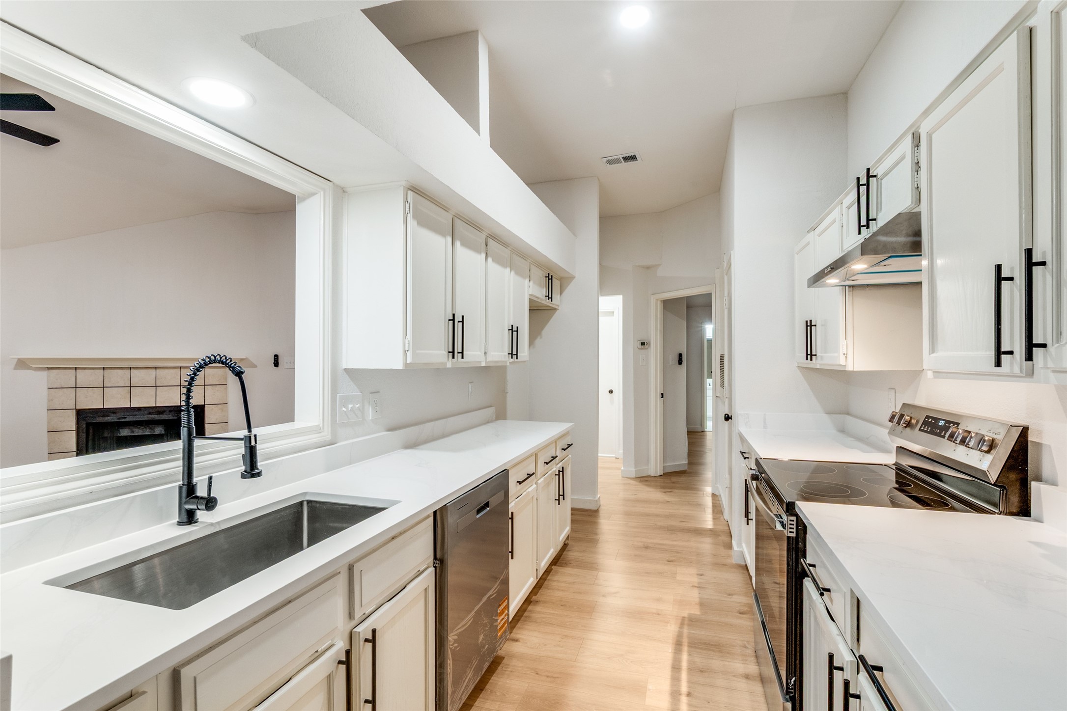 10316 Ridge Oak Street Dallas TX 75227
