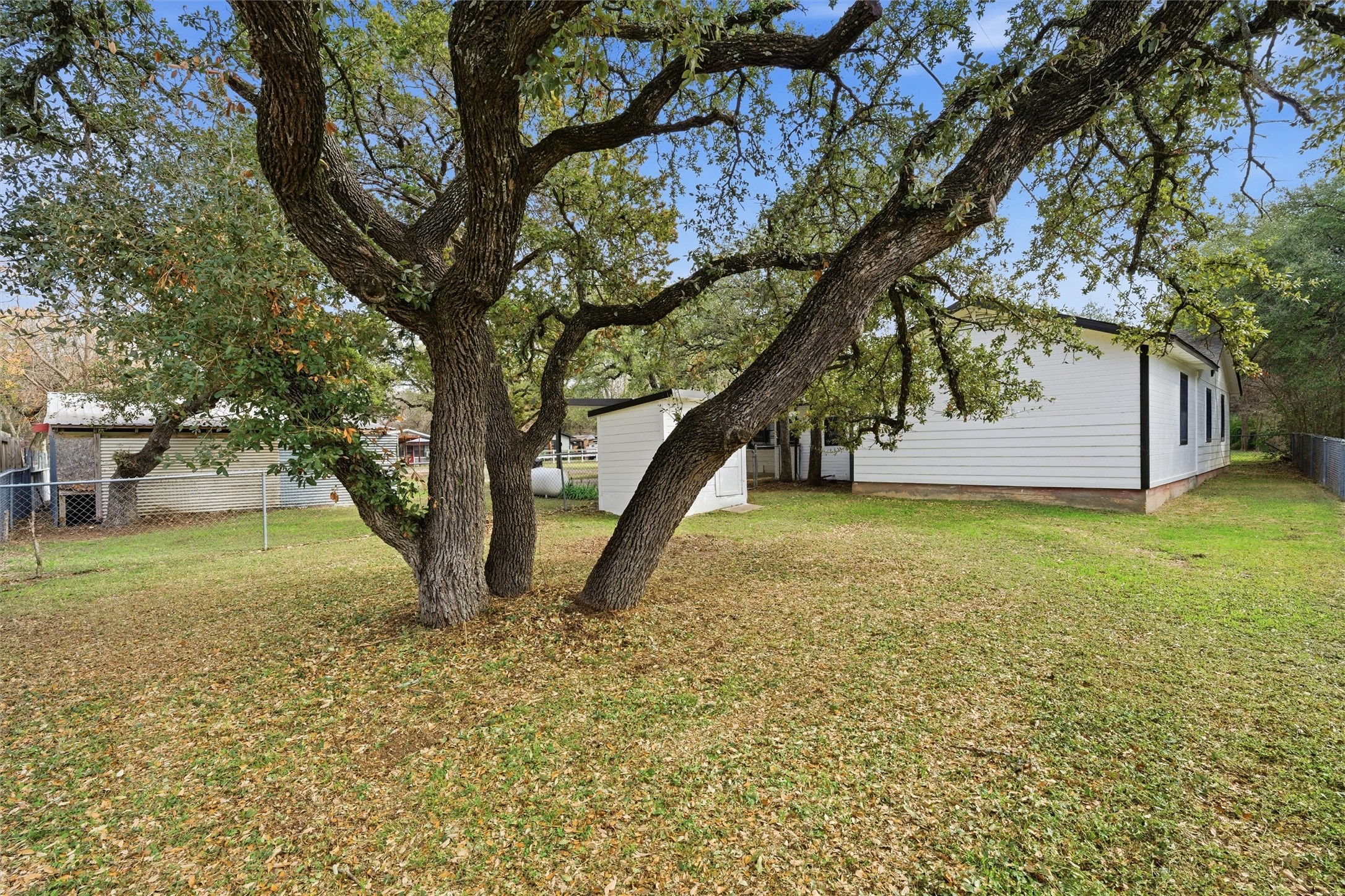 143 County Road 1704 Clifton TX 76634
