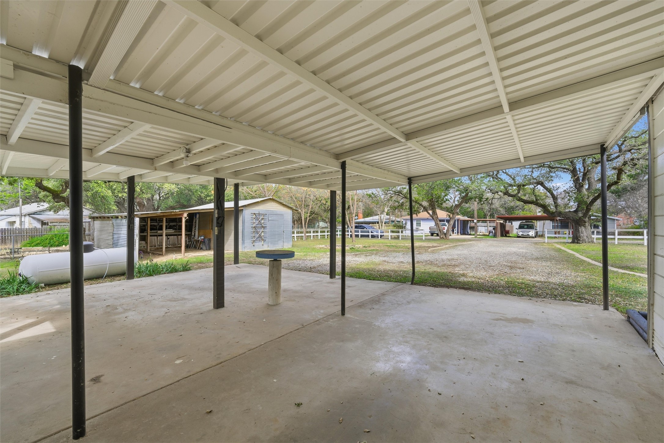 143 County Road 1704 Clifton TX 76634