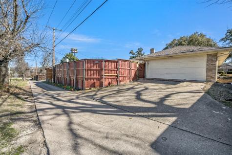 9145 Drumcliffe Lane Dallas TX 75231