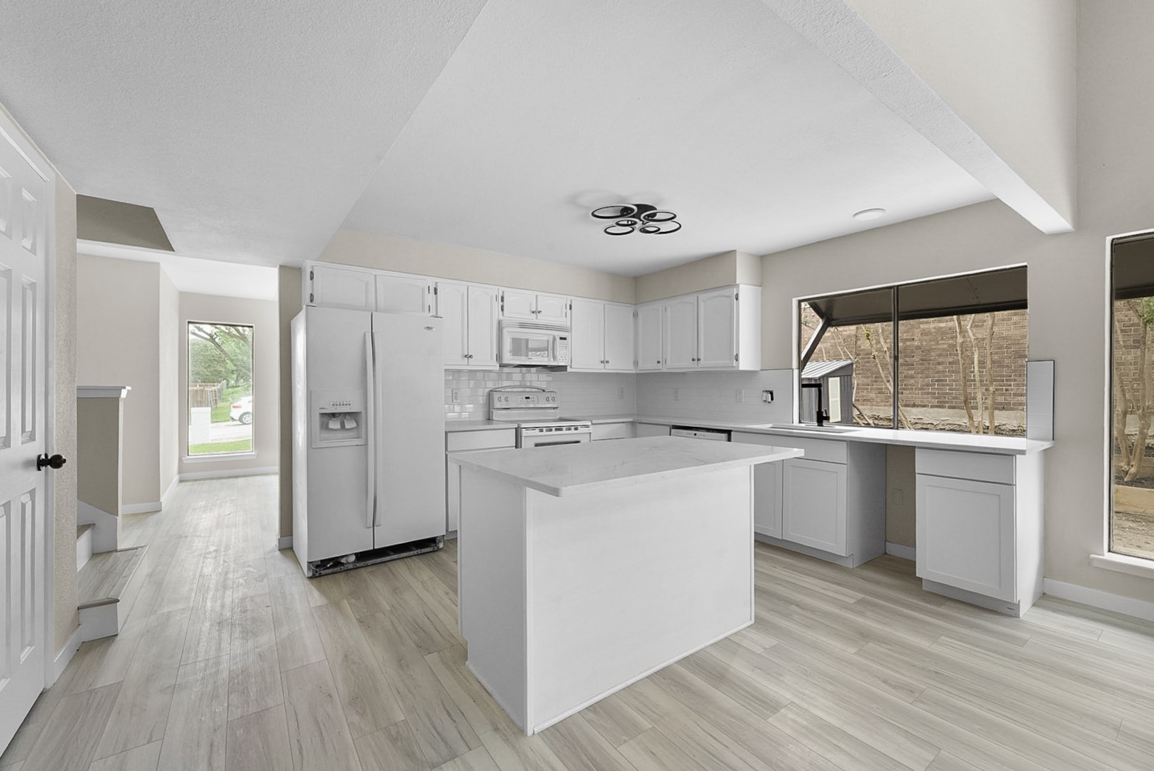 2723 Colonial Drive Carrollton TX 75007