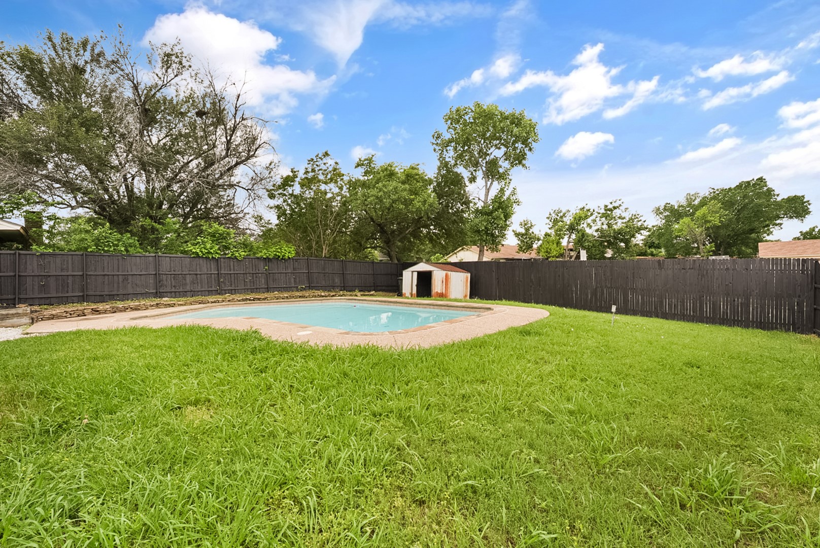 2723 Colonial Drive Carrollton TX 75007