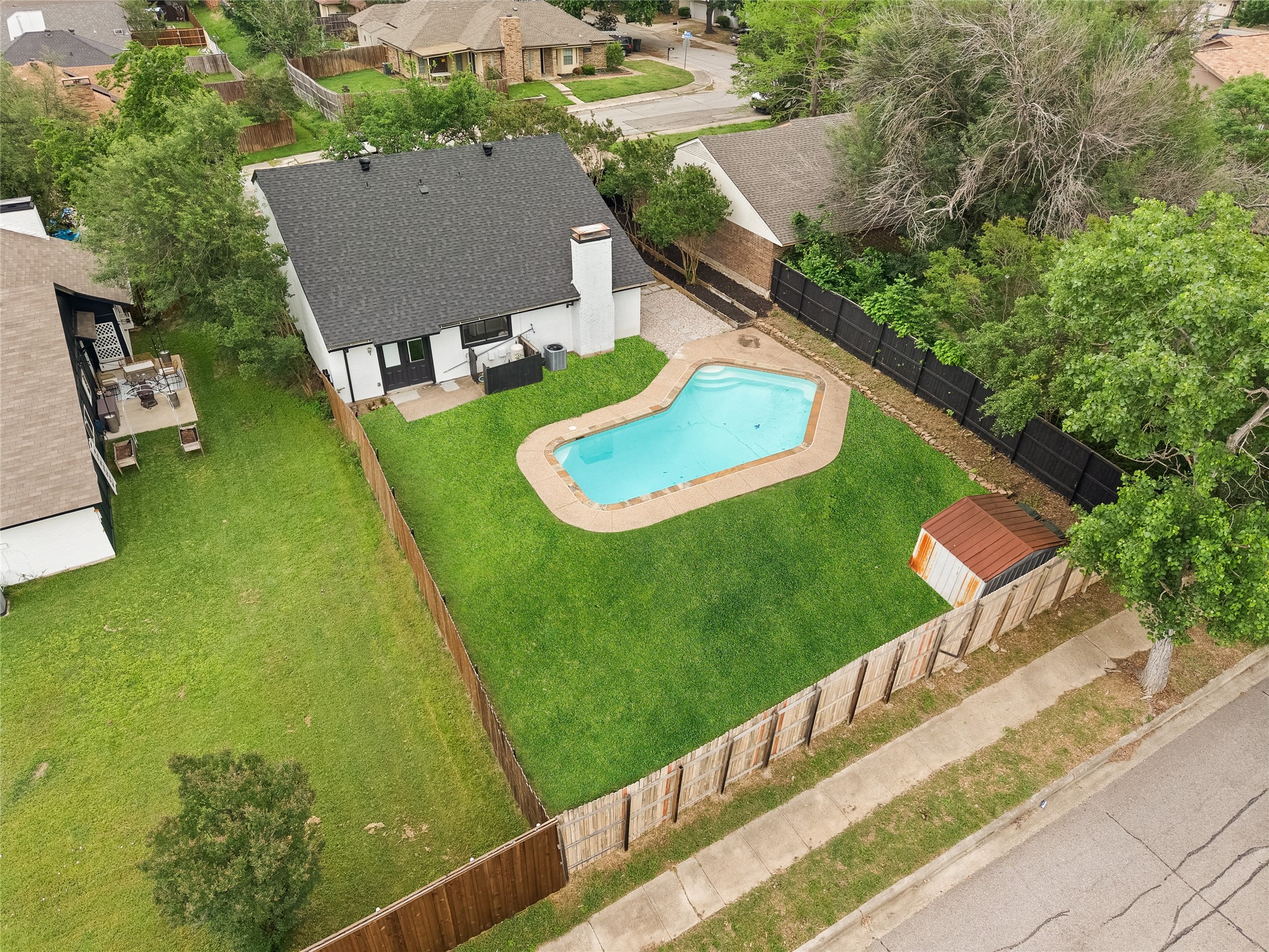 2723 Colonial Drive Carrollton TX 75007