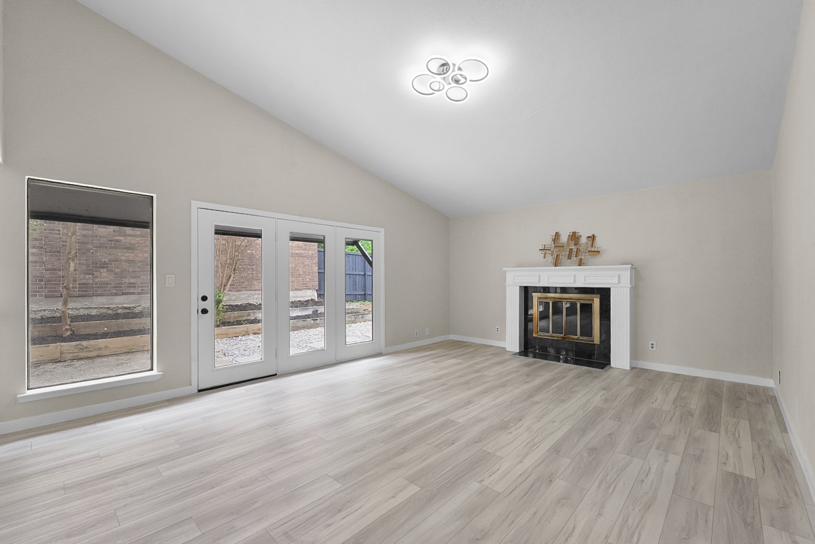 2723 Colonial Drive Carrollton TX 75007