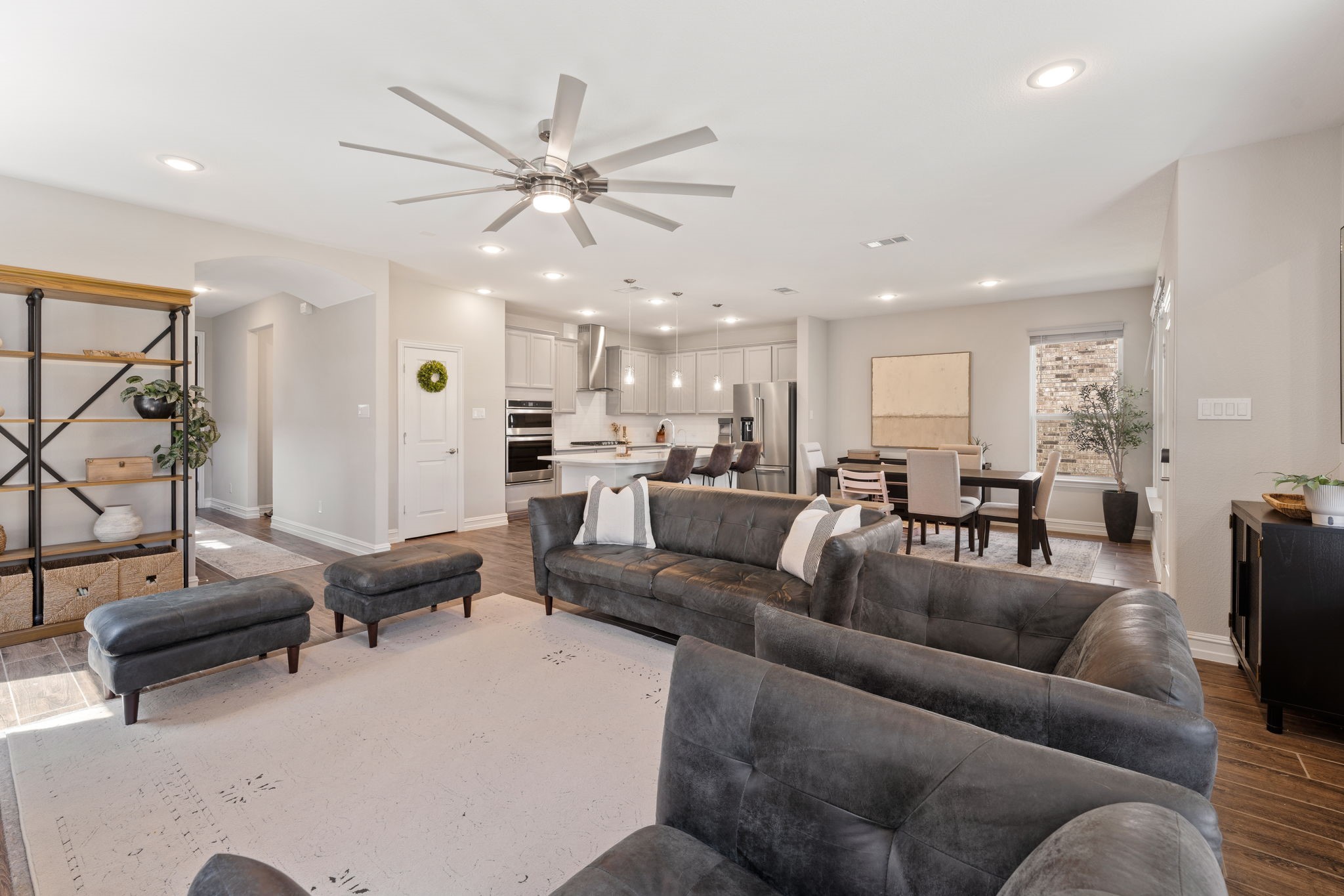 1413 Bellingham Lane Garland TX 75044