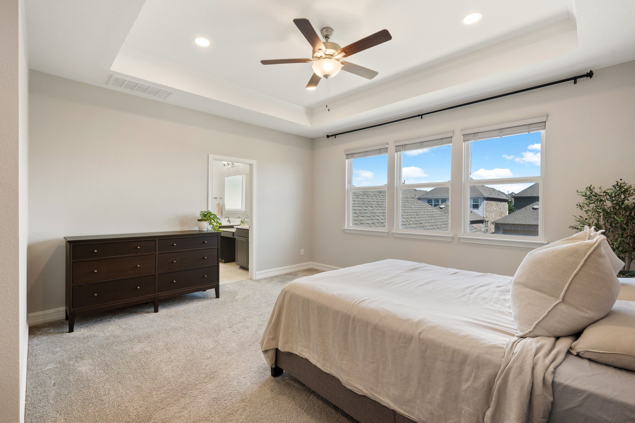 1413 Bellingham Lane Garland TX 75044