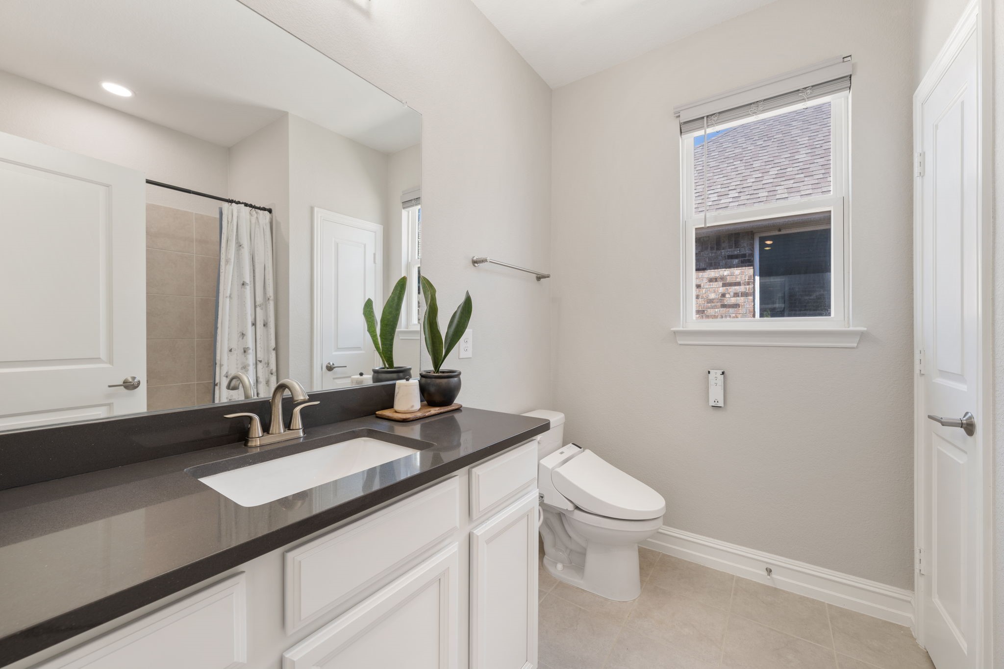 1413 Bellingham Lane Garland TX 75044