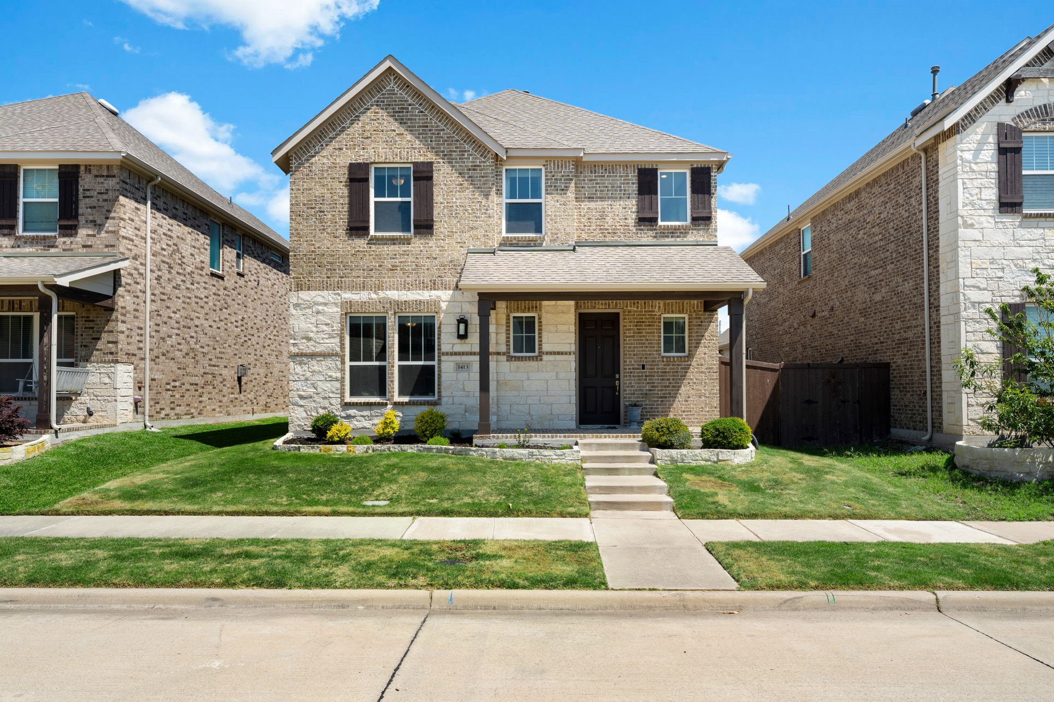 1413 Bellingham Lane Garland TX 75044