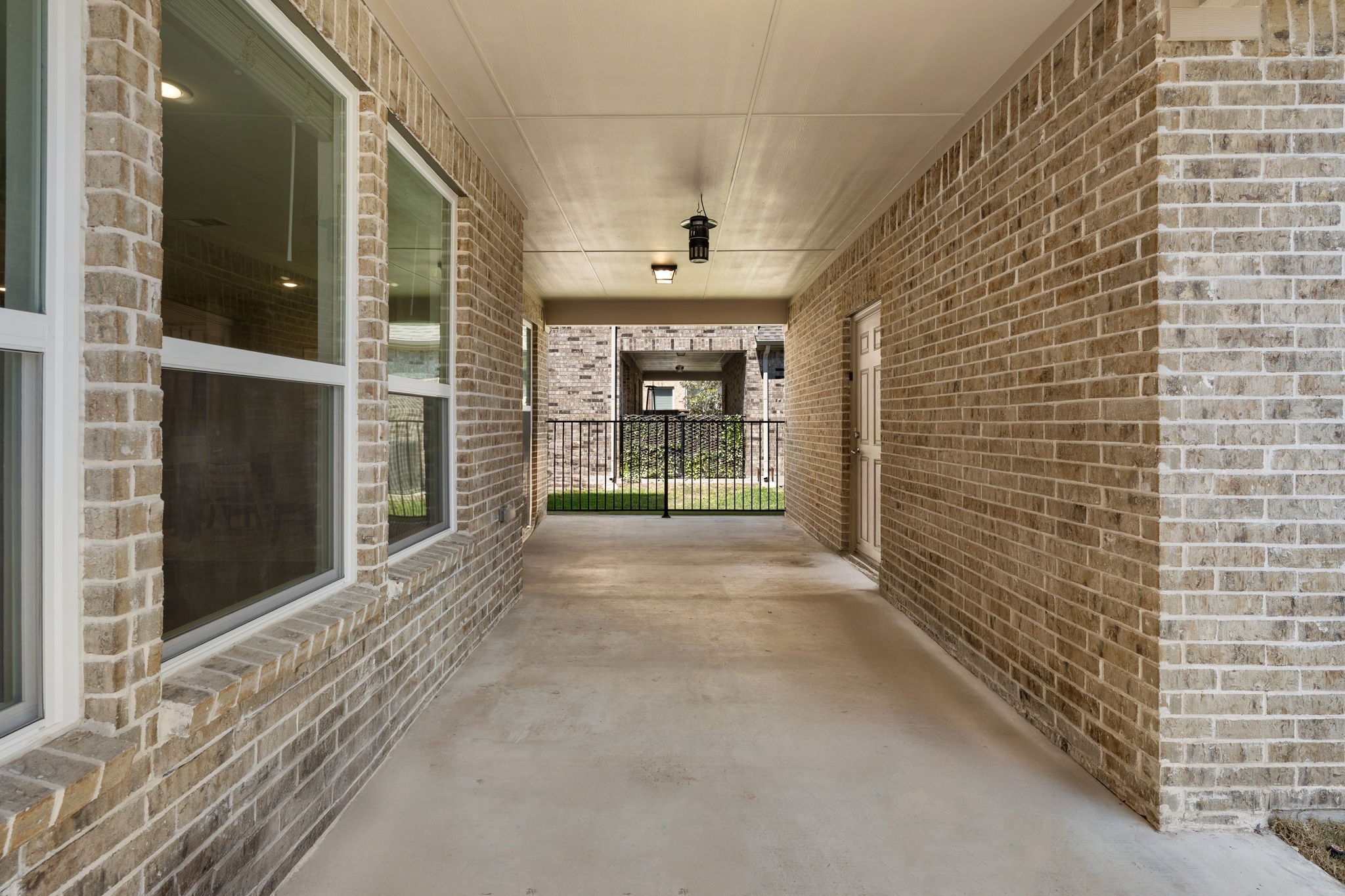 1413 Bellingham Lane Garland TX 75044