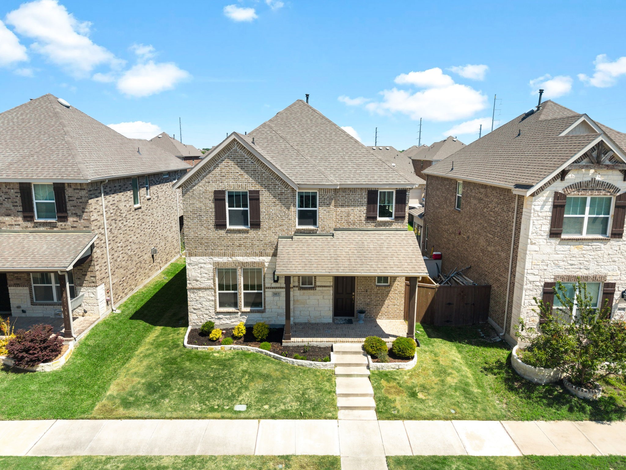 1413 Bellingham Lane Garland TX 75044