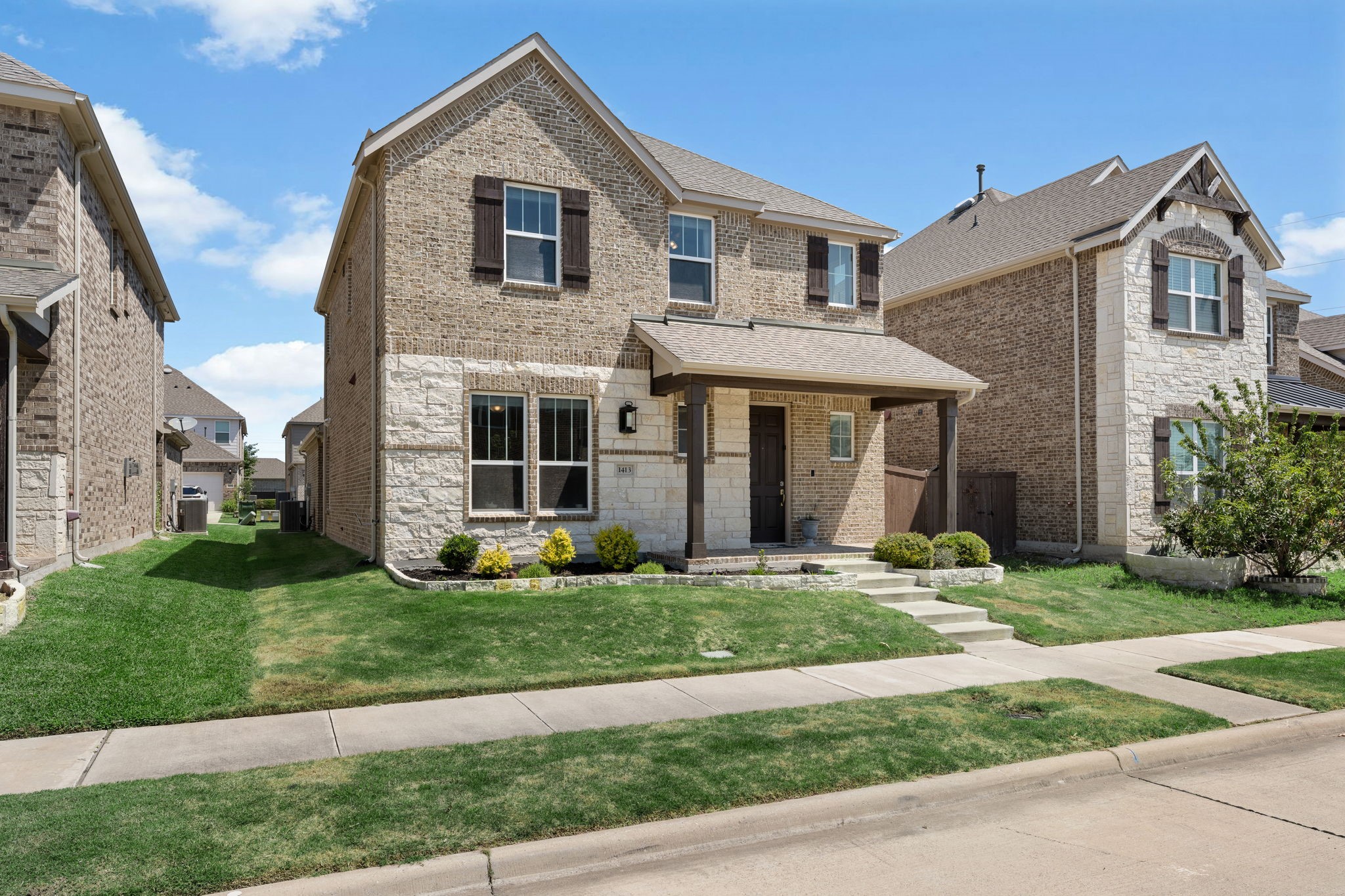 1413 Bellingham Lane Garland TX 75044