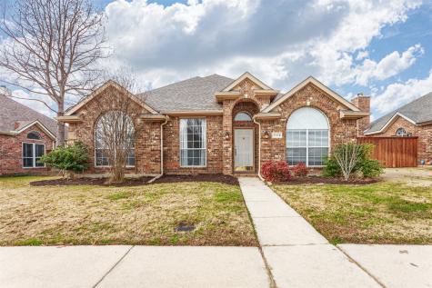 1112 Courtney Lane Lewisville TX 75077