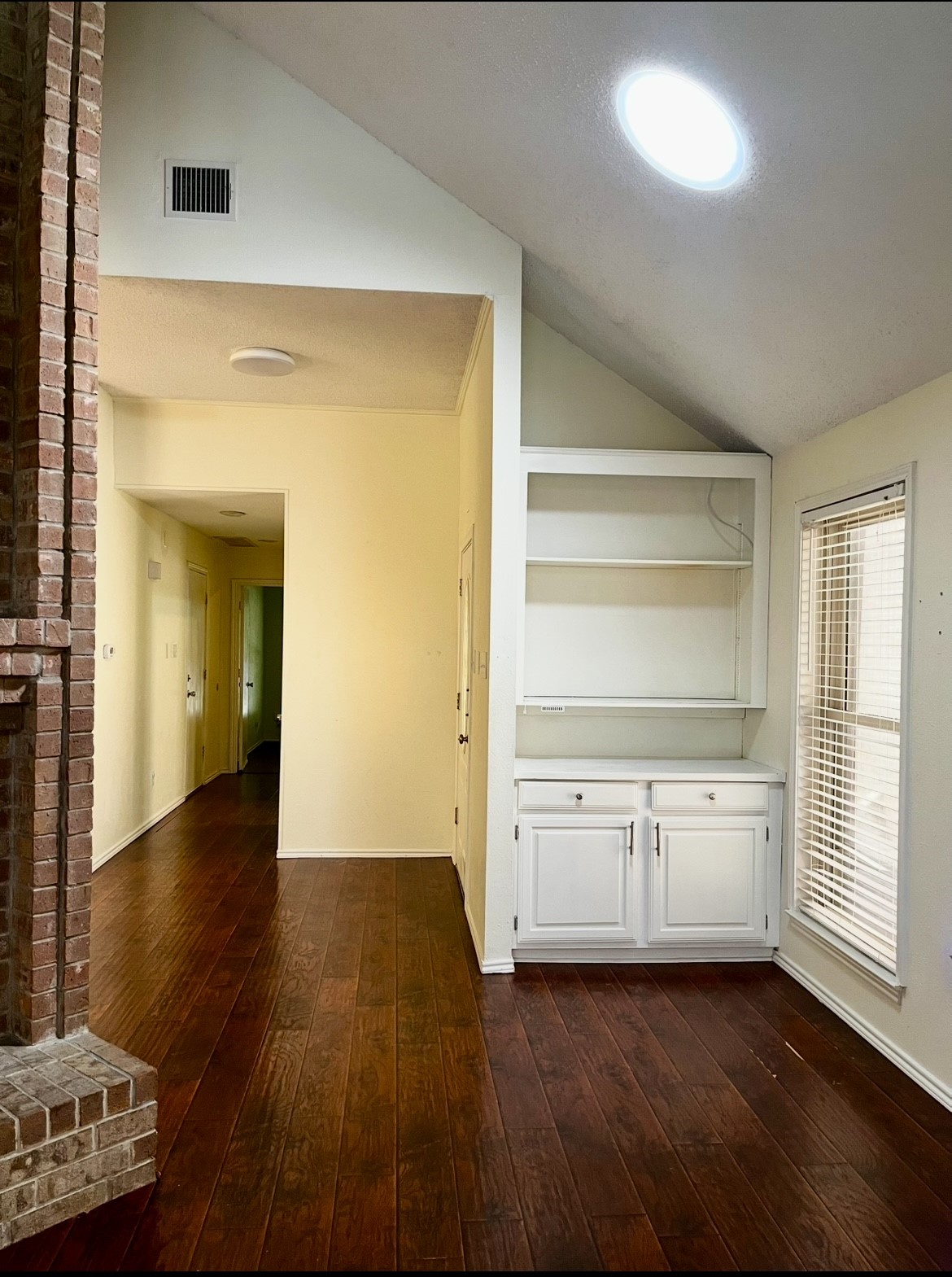 507 Briarcliff Garland TX 75043