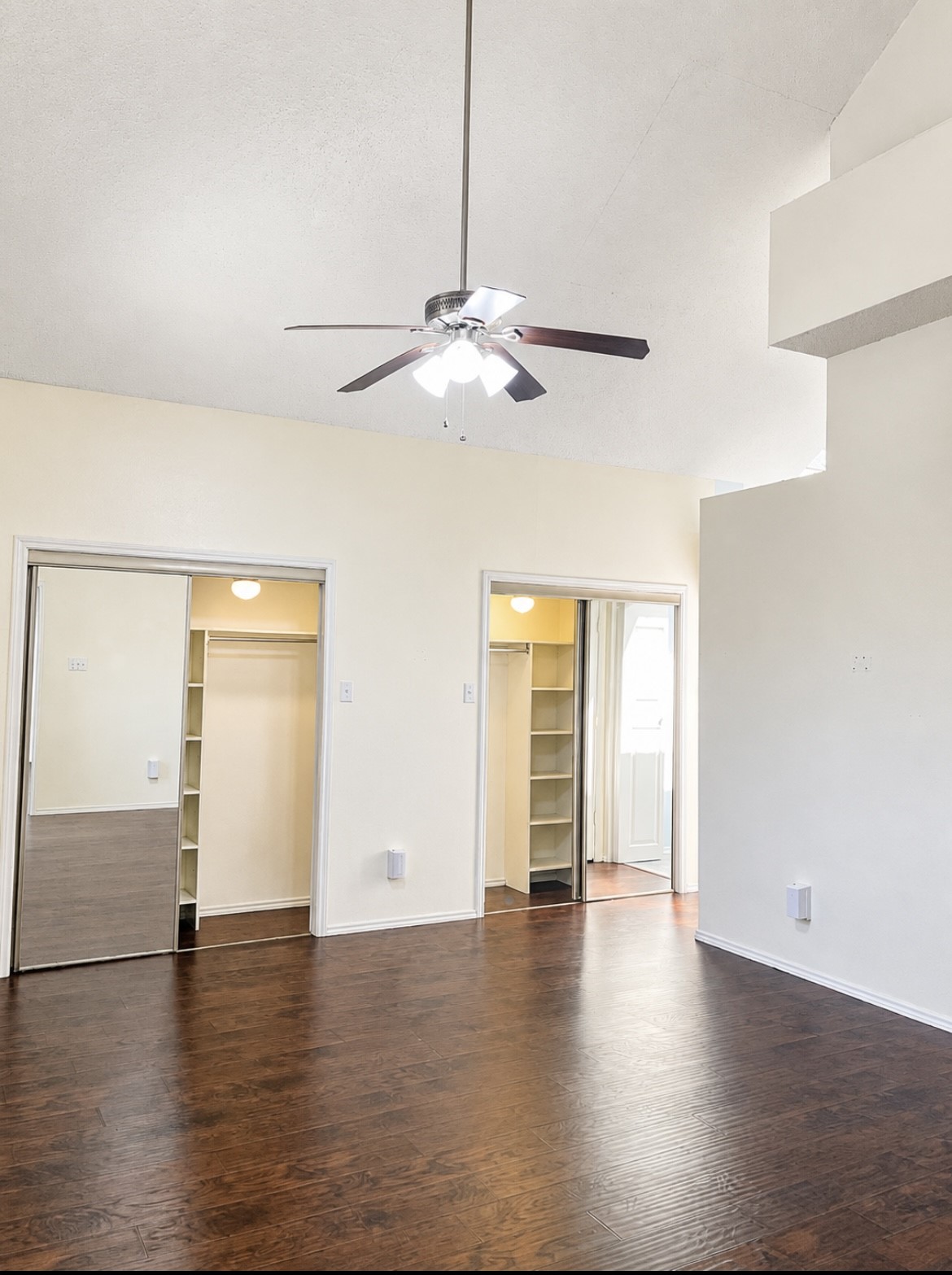 507 Briarcliff Garland TX 75043